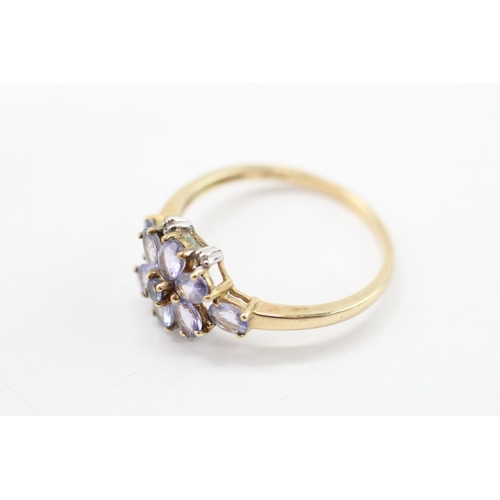 26 - 9ct gold tanzanite diamond cluster ring (2.4g) Size U