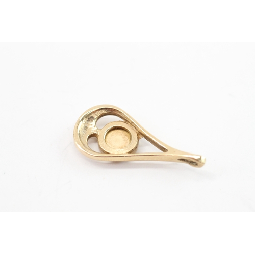 42 - 9ct gold blue john pendant (2.6g)