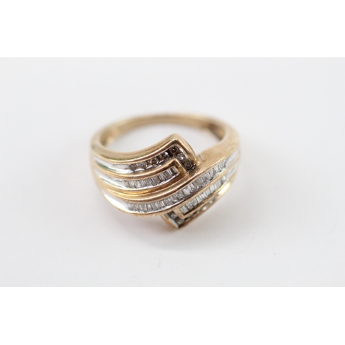45 - 9ct gold diamond crossover ring (4.2g) Size N