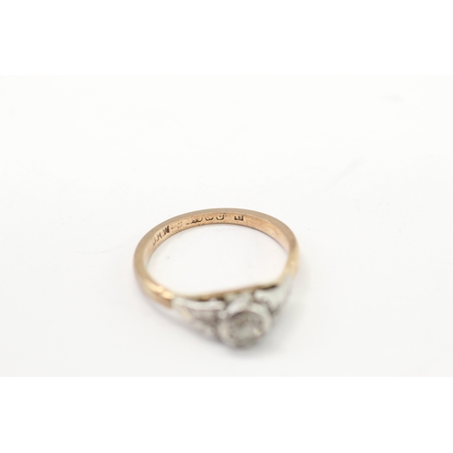 51 - 9ct gold diamond solitaire ring (2.7g) Size L