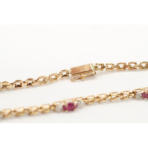 59 - 9ct gold ruby diamond link bracelet (3.4g)