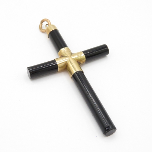 9ct gold antique onyx cross pendant (8.3g)