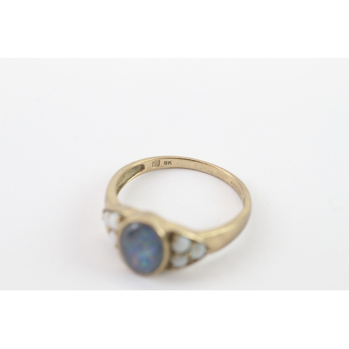 13 - 9ct gold opal triplet and opal stone set ring (2.69g) Size R