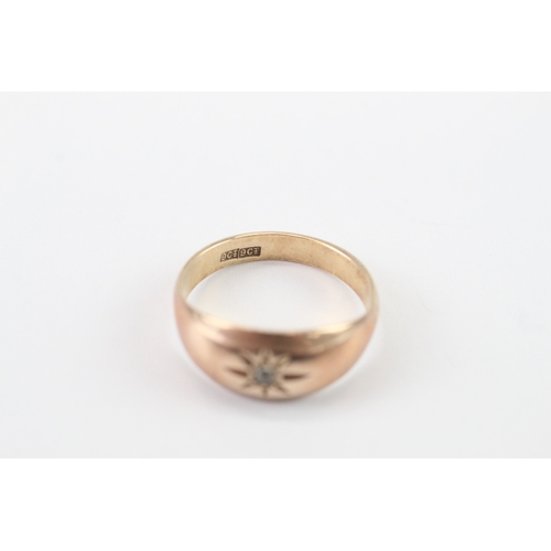 28 - 9ct gold diamond rough cut star set gypsy ring (2.5g) Size L