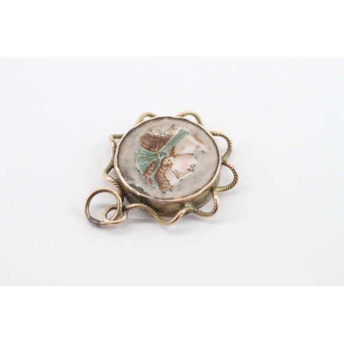 41 - 9ct gold antique enamel portrait pendant (1.71g)