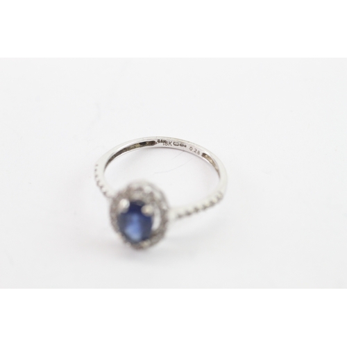 43 - 18ct white gold sapphire diamond cluster ring (1.82g) Size L