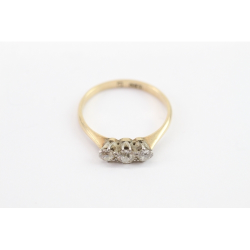 47 - 18ct gold antique old cut diamond three stone ring (2.2g) Size N