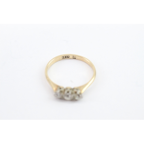 47 - 18ct gold antique old cut diamond three stone ring (2.2g) Size N