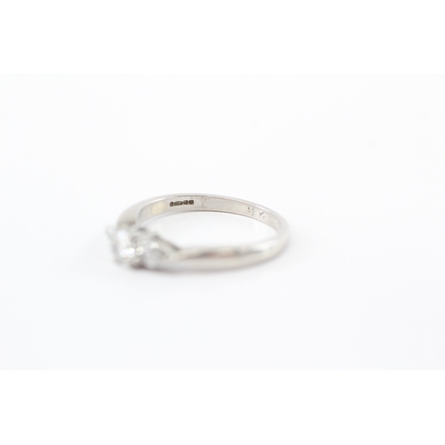 49 - .950 platinum diamond trilogy ring (4.7g) Size O 1/2