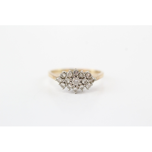 51 - 9ct gold diamond cluster ring (2g) Size L