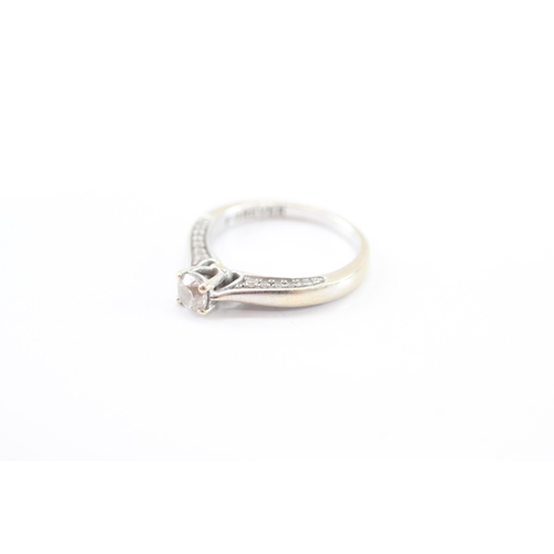 56 - 18ct gold 'FOREVER' diamond ring (3.2g) Size J