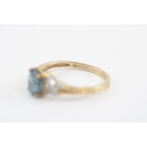 9 - 9ct gold blue topaz diamond ring (2g) Size P