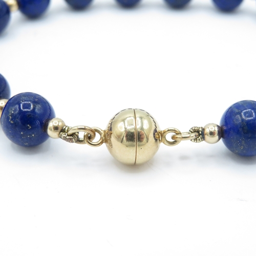 18 - 9ct gold lapis lazuli beads bracelet (16.9g)