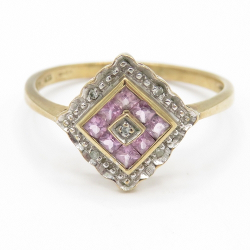 18 - 9ct gold pink sapphire diamond ring (1.8g) Size Q