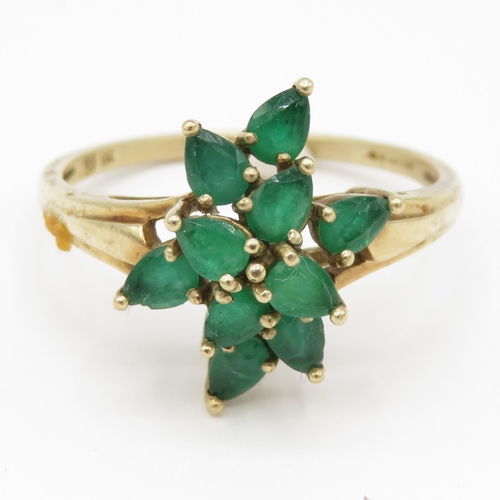 34 - 9ct gold emerald cluster ring as found (3.4g) Size V