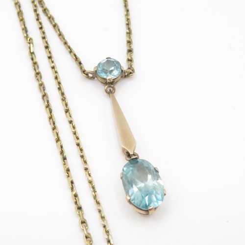 42 - 9ct gold blue zircon necklace (5.1g)