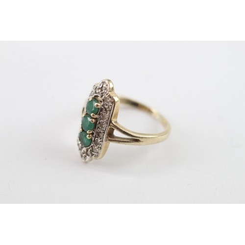 16 - 9ct gold diamond and emerald art deco style ring (2.38g) Size I