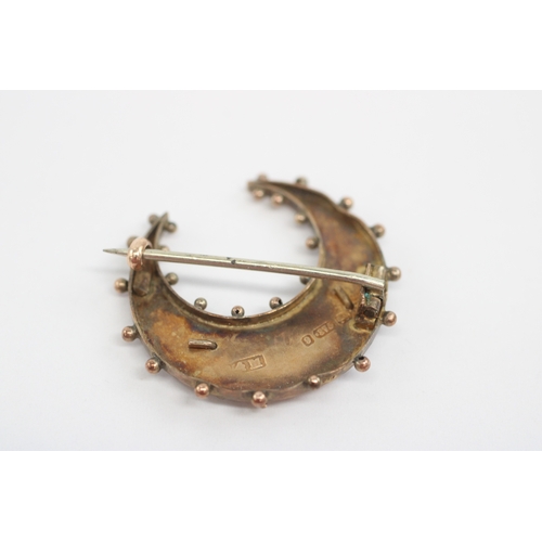 26 - 9ct gold antique crescent brooch with base metal pin (2.6g)