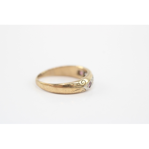 29 - 9ct gold ruby diamond boat ring (2.4g) Size L