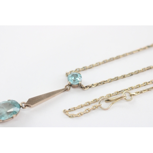 42 - 9ct gold blue zircon necklace (5.1g)