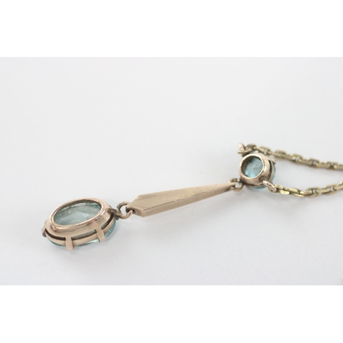 42 - 9ct gold blue zircon necklace (5.1g)