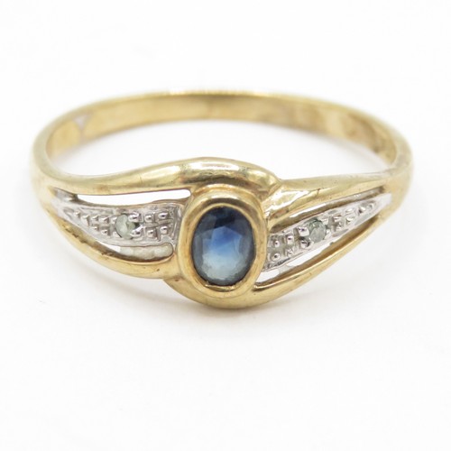 9ct gold sapphire diamond ring (1.5g) Size P