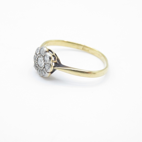 22 - 18ct gold diamond cluster ring (1.9g) misshapen Size M