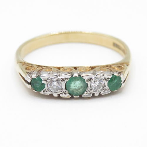 39 - 9ct gold diamond and emerald set boat ring (2.4g) Size O