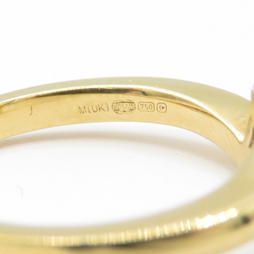 52 - 18ct gold princess cut diamond solitaire ring (4.5g) Size M