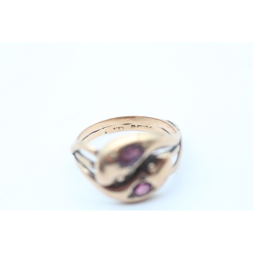 5 - 9ct rose gold garnet set snake ring (4g) Size P