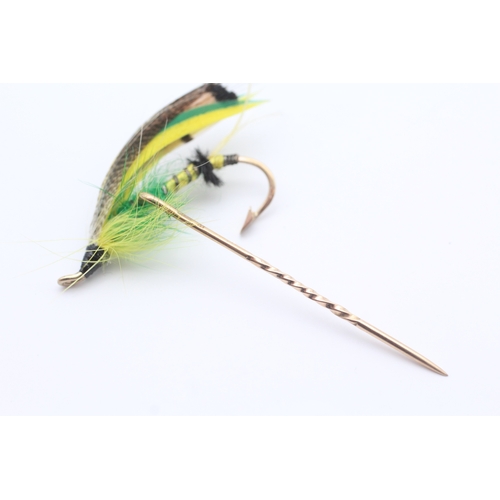 2 - Vintage 9ct gold fly fishing hook lapel pin stick pin (1.6g)