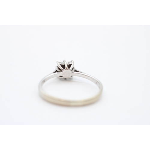 23 - 9ct white gold diamond set cluster ring (2.3g) Size R 1/2