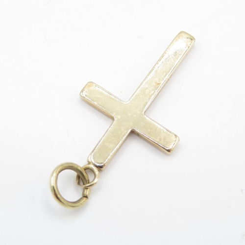 16 - 9ct gold cross pendant (1.5g)