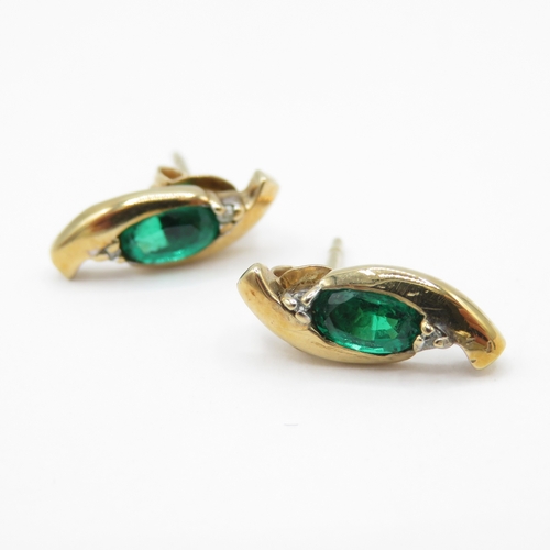 9 - 2 x 9ct gold earrings inc hoops and diopside studs (1.4g)