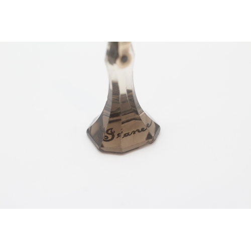 59 - Antique 9ct gold carved 