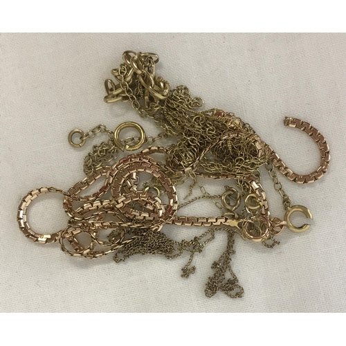 1055 - A quantity of 9ct gold broken chains suitable for scrap. Hallmarked or tests as 9ct. Being sold on b... 