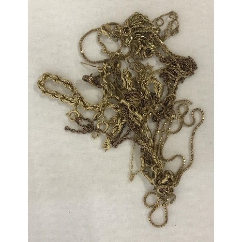 1059 - A quantity of 9ct gold broken chains suitable for scrap. Being sold on behalf of Hillside Animal San... 