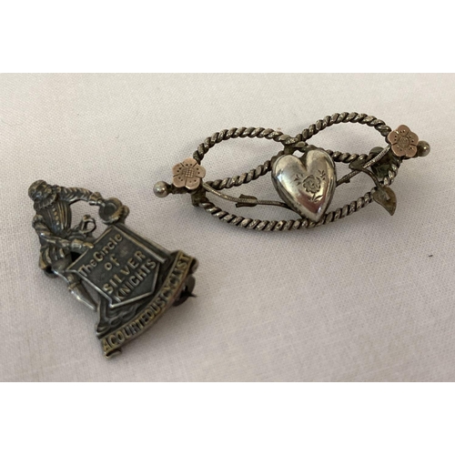 1084 - An antique silver rope knot sweetheart brooch with heart, flower and leaf detail. Hallmarked Chester... 