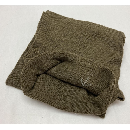 385 - A British commando style khaki coloured fabric headover/snood.