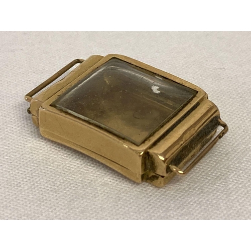 1134 - A vintage 18ct gold ladies wristwatch case complete with glass. Gold marks to back of case.   Total ... 