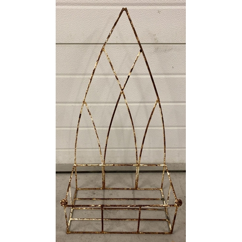 1214 - A vintage white painted metal wall hanging planter with arch design back.   Approx. 75cm tall.