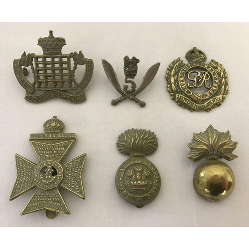 29 - 6 assorted British Army cap badges with slider and lug fixings. One is marked 