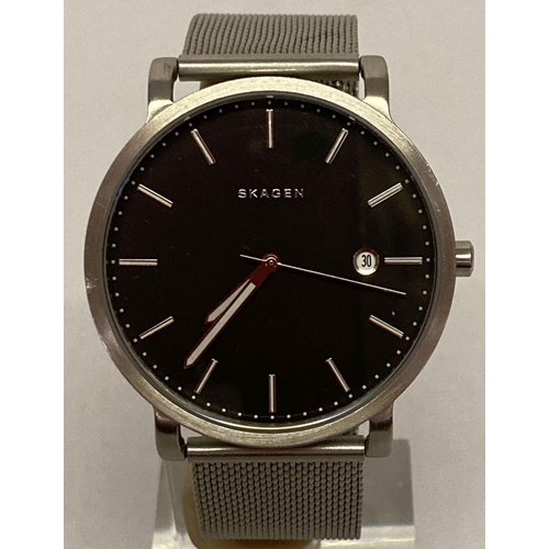 1106 - A men's Skagen SKW6314 wristwatch with stainless steel mesh strap. Stainless steel case with black d... 