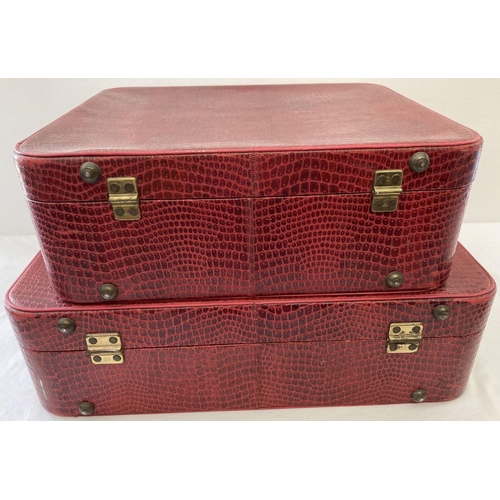 1270 - A matching vintage mock crocodile effect 2 piece luggage set by Pukka, in red. Small suitcase and ov... 