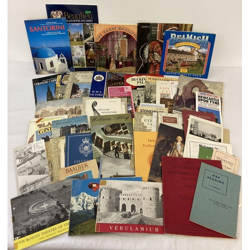 197 - A box of assorted vintage ephemera, mostly souvenir tourist brochures, guide books, maps and program... 