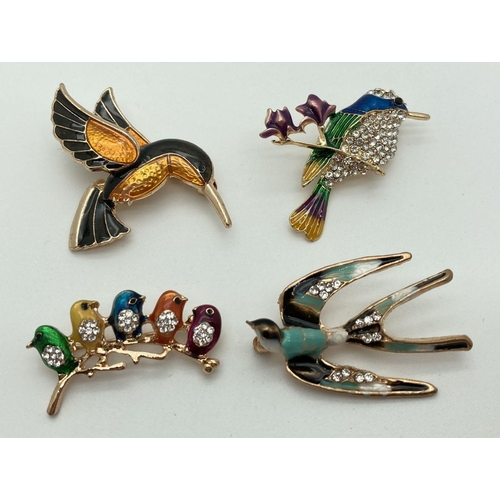 226 - 4 enamelled and stone set costume jewellery brooches in the form of birds.