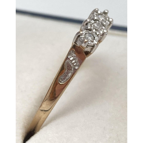 168 - A 9ct yellow gold and diamond trilogy ring, fully hallmarked inside band. 3 illusion set diamonds wi... 