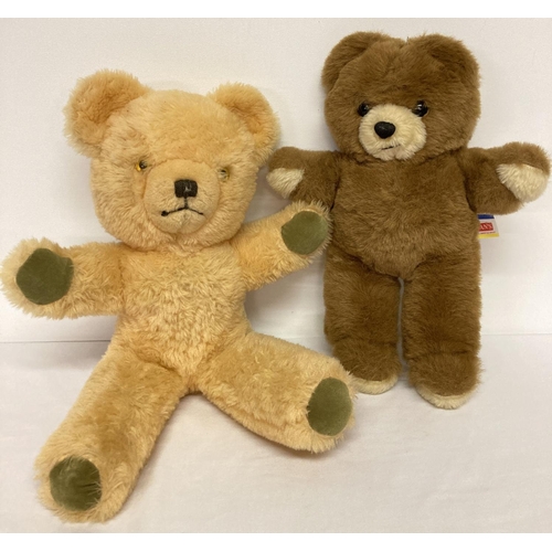 1238 - 2 vintage Deans teddy bear soft toys. An 18