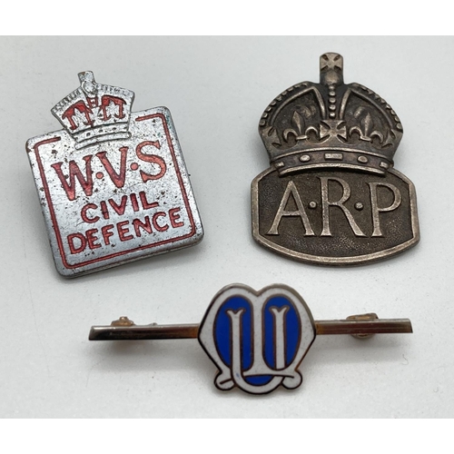 1115 - 2 military badges together with a Mothers Union pin badge. Military badges comprise a Silver A.R.P b... 