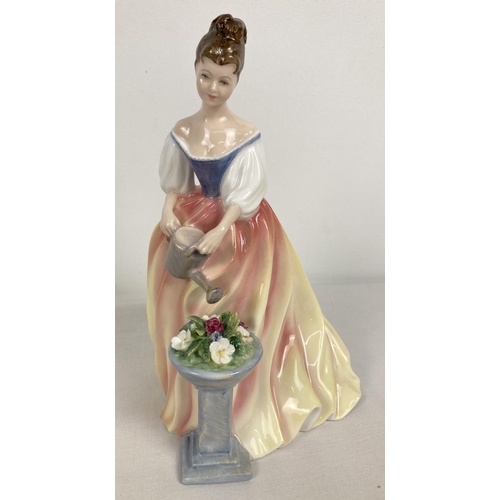 1136 - A boxed Royal Doulton ceramic figurine - Alexandra. HN3286, modelled by Douglas V Tootle. Approx. 21... 